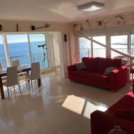 Apartmán En Primera Linea De Mar, 8 Personas *